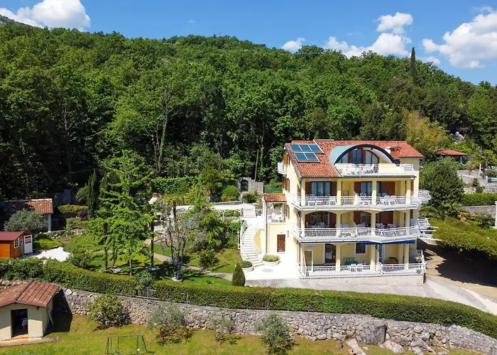 Villa Mona Lisa Lovran - Croatia