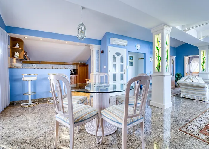 Villa Mona Lisa Lovran - Croatia