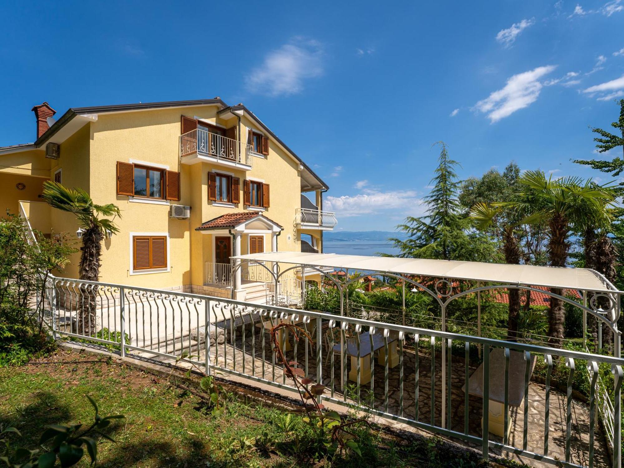 Apartment Mona Lisa - Croatia Lovran